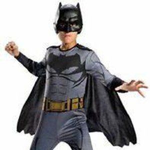 Batman Boys 3 Piece Halloween Pretend Play Superhero Costume Size Small